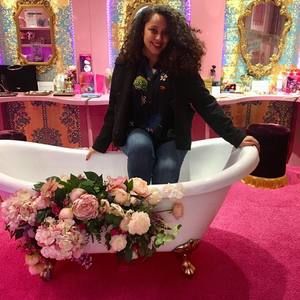 Meet your Posher, Rosanna